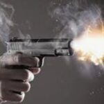 गुस्साए गेस्ट ने वेटर को दी जान से मारने की धमकी…. गुस्साए गेस्ट ने वेटर को दी जान से मारने की धमकी….