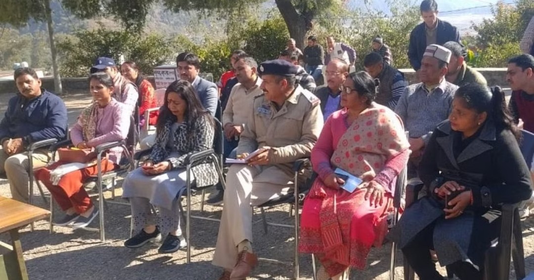 ददाहू में 73वां गणतंत्र दिवस समारोह बैठक आयोजित… ददाहू में 73वां गणतंत्र दिवस समारोह बैठक आयोजित…