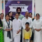 अंतर्राष्ट्रीय नर्सिंग दिवस पर डॉक्टर और नर्स स्टाफ को किया सम्मानित… अंतर्राष्ट्रीय नर्सिंग दिवस पर डॉक्टर और नर्स स्टाफ को किया सम्मानित…