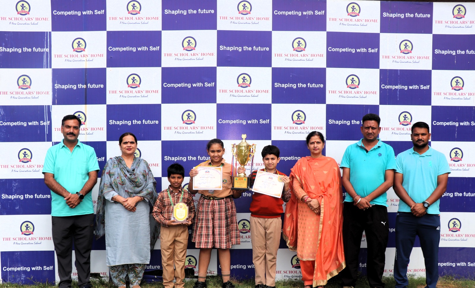 अंडर 9 बॉयज कैटिगरी में माधव राष्ट्रीय शतरंज प्रतियोगिता के लिए चयनित… अंडर 9 बॉयज कैटिगरी में माधव राष्ट्रीय शतरंज प्रतियोगिता के लिए चयनित…