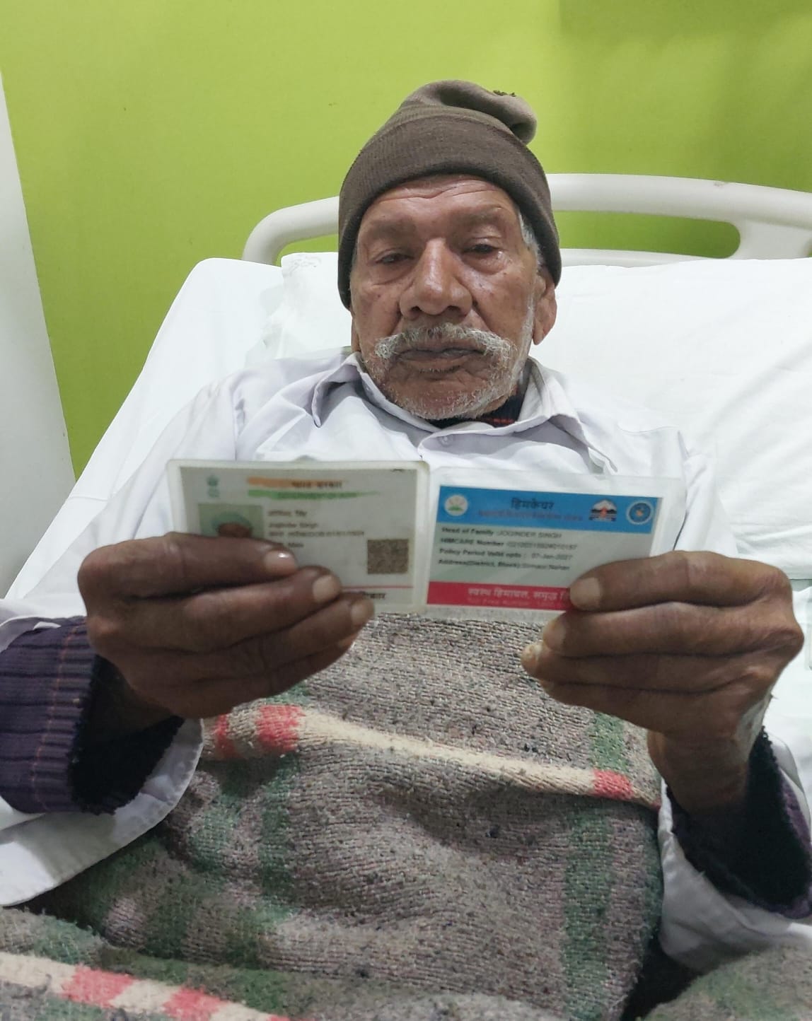 100 वर्षीय बुजुर्ग की हुई बवासीर की सफल सर्जरी…