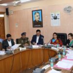 सीमा कन्याल की अध्यक्षता में जिला परिषद की त्रैमासिक बैठक आयोजित… सीमा कन्याल की अध्यक्षता में जिला परिषद की त्रैमासिक बैठक आयोजित…