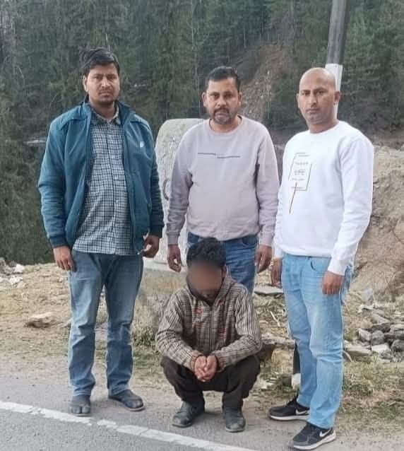 सिरमौर पुलिस टीम की कड़ी कार्रवाई…उदघोषित अपराधी गिरफ्तार…मामला दर्ज