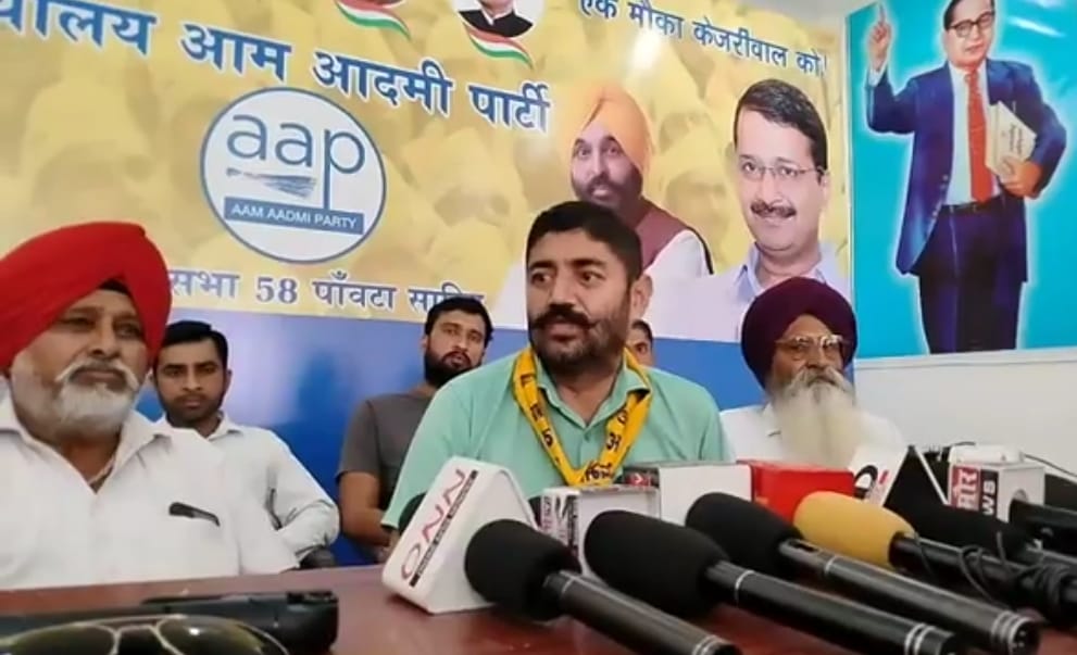 प्रदेश में एक पार्टी खरीदने को तैयार एक बिकने को…मनीष ठाकुर