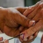 80 वर्ष से ऊपर व दिव्यांगजन को घर से मतदान करने के लिए निर्देश जारी…