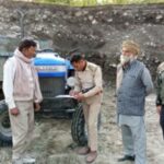 पोंटा साहिब अवैध खनन कर रहे दो ट्रैक्टर जब्त…30 हजार का जुर्माना पोंटा साहिब अवैध खनन कर रहे दो ट्रैक्टर जब्त…30 हजार का जुर्माना