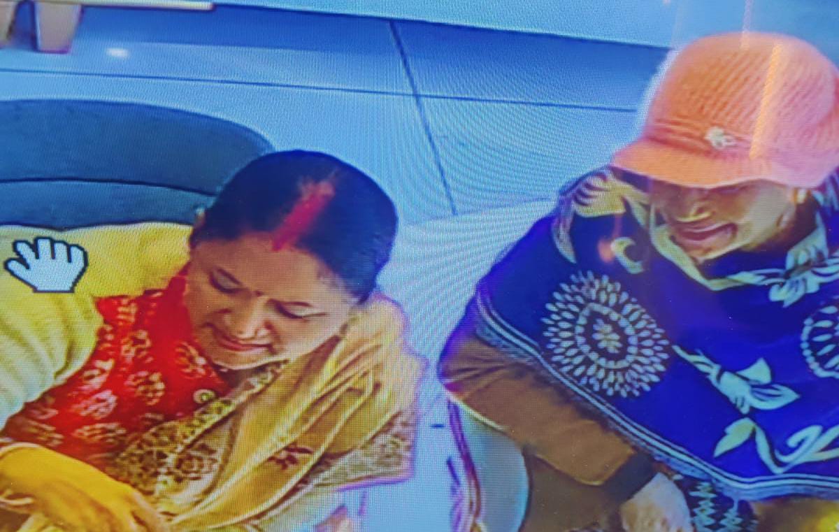 पांवटा साहिब में शातिर महिलाओं का गैंग सक्रिय, ज्वैलरी शॉप से उड़ाए लाख रुपए के गहने…. पांवटा साहिब में शातिर महिलाओं का गैंग सक्रिय, ज्वैलरी शॉप से उड़ाए लाख रुपए के गहने….