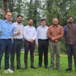 हिमाचल के ज़ख्मों पर राहत का मरहम लगाएगी BDO. एसोसिएशन….मुख्यमंत्री आपदा राहत कोष में 5 लाख रुपए का अंशदान* हिमाचल के ज़ख्मों पर राहत का मरहम लगाएगी BDO. एसोसिएशन….मुख्यमंत्री आपदा राहत कोष में 5 लाख रुपए का अंशदान*