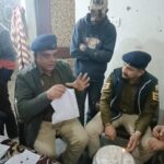 युवक के घर से बरामद 1.80 ग्राम चिट्टा व 8600 रुपए नकदी राशि… मामला दर्ज युवक के घर से बरामद 1.80 ग्राम चिट्टा व 8600 रुपए नकदी राशि… मामला दर्ज