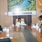 पहली से आठवीं कक्षा के 55612 विद्यार्थियों को दिया जा रहा है पौष्टिक आहार-उपायुक्त