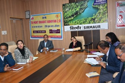 सिरमौर को टीबी मुक्त बनाने के लिए सभी विभाग मिलकर करे कार्य-उपायुक्त