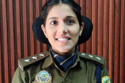 छुट्टी वाली आईपीएस के नाम से हुई प्रसिद्ध….डीजीपी ने अधीनस्थ अधिकारी को सौंपी जिम्मेदारी… छुट्टी वाली आईपीएस के नाम से हुई प्रसिद्ध….डीजीपी ने अधीनस्थ अधिकारी को सौंपी जिम्मेदारी…