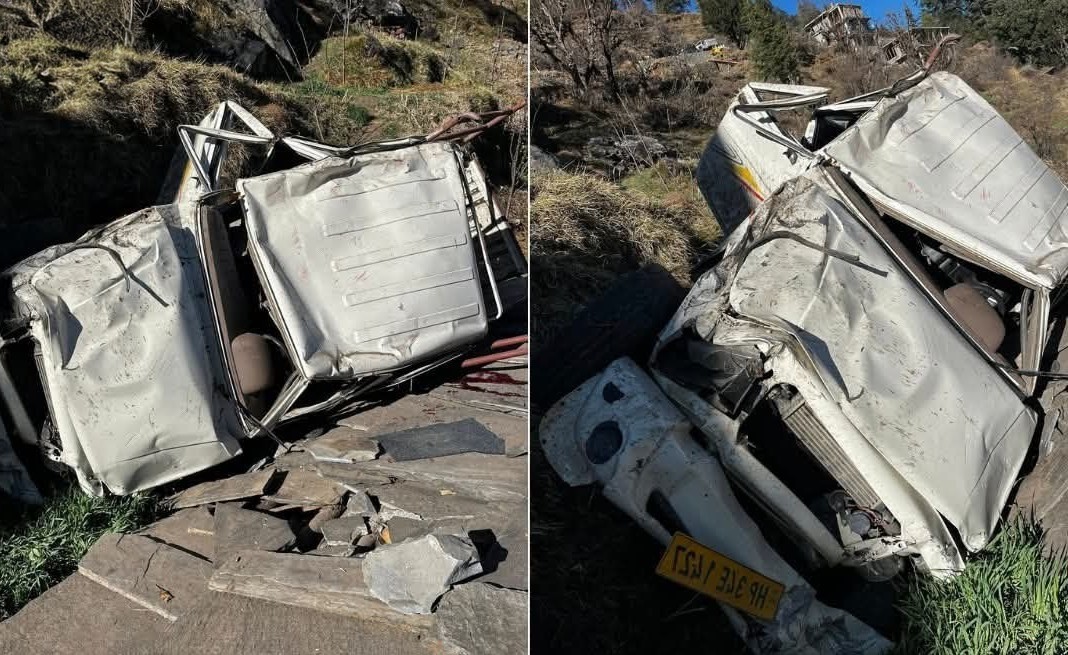 सडक़ हादसा में 20 और 23 साल के युवकों की मौ#त… अन्य गंभीर घायल सडक़ हादसा में 20 और 23 साल के युवकों की मौ#त… अन्य गंभीर घायल