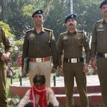 दोस्त की हत्या कर शव खेत में गड्ढे में दबाकर फरार हुआ आरोपी गिरफ्तार… दोस्त की हत्या कर शव खेत में गड्ढे में दबाकर फरार हुआ आरोपी गिरफ्तार…